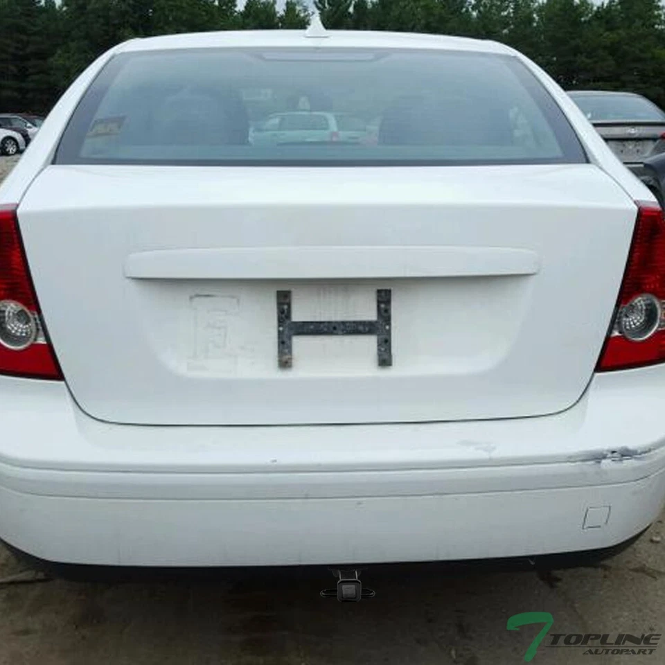 Topline For 2004-2011 Volvo S40/V50 Class 1 Trailer Hitch Receiver 1.25" - Black Foto 2 de 4