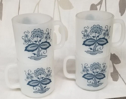 Vintage 4 Glasbake Old Town Blue Onion Milk Glass Mugs