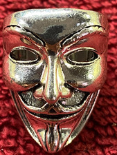 Guy Fawkes Mask Ring V for Vendetta Anonymous Mask Exclusive Size 6 B22