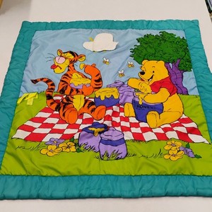 Winnie the Pooh and Tigger Baby Blanket Play Mat Quilt Picnic