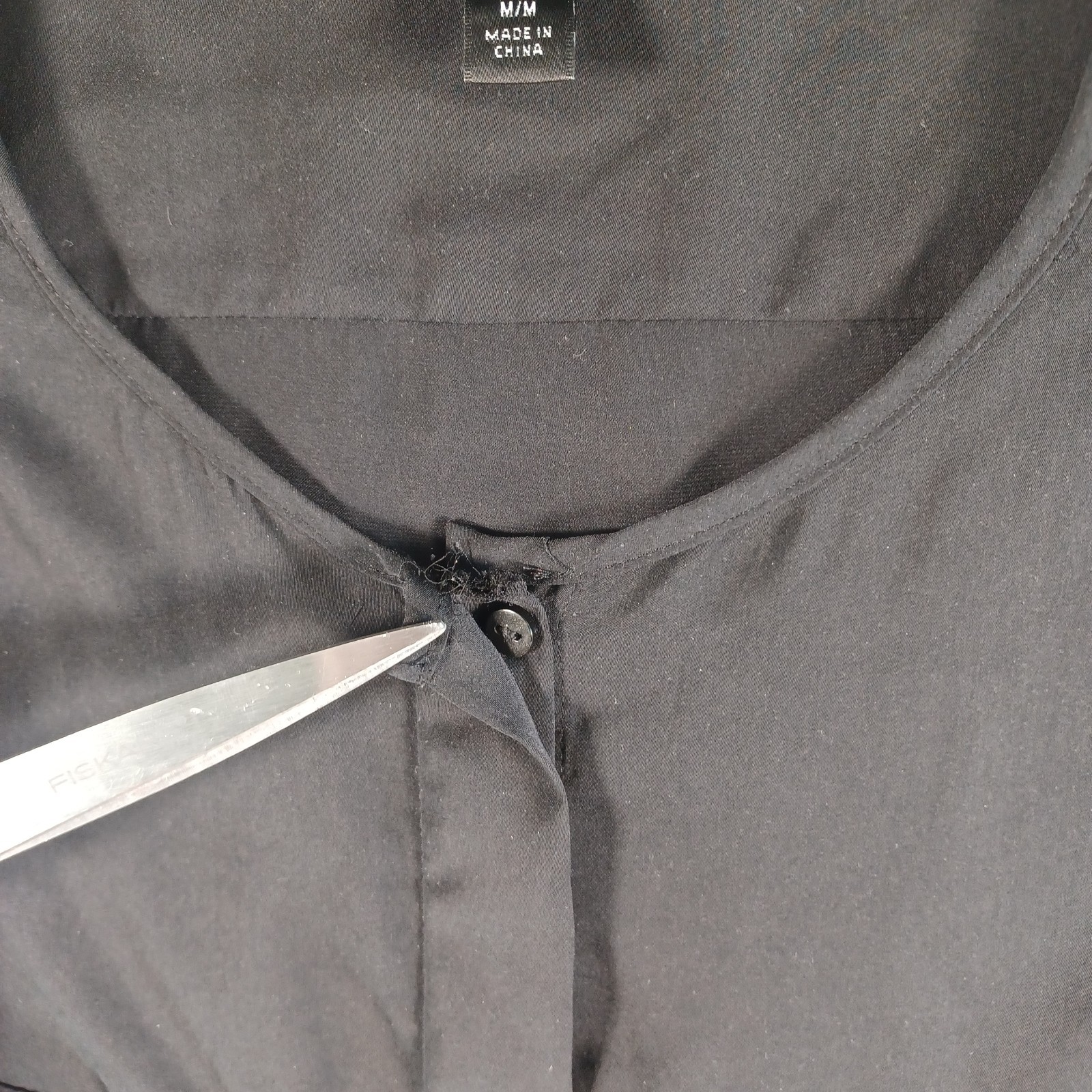 Mossimo Womens Black Partial Button-Up Pull-Over … - image 2