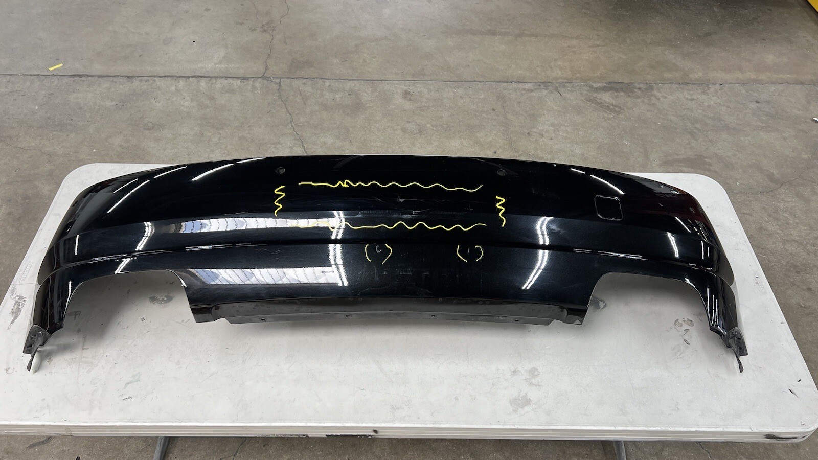 2009-2018 Rolls Royce Ghost Rear Bumper Cover Trim Panel 51127238382 OEM