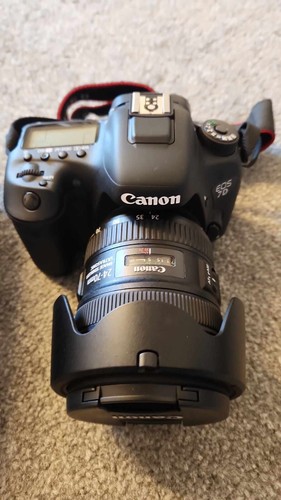 Canon 7D Mark II DSLR Camera + Battery x 2 Shutter Count 259 + Lenses as shown - Picture 3 of 6