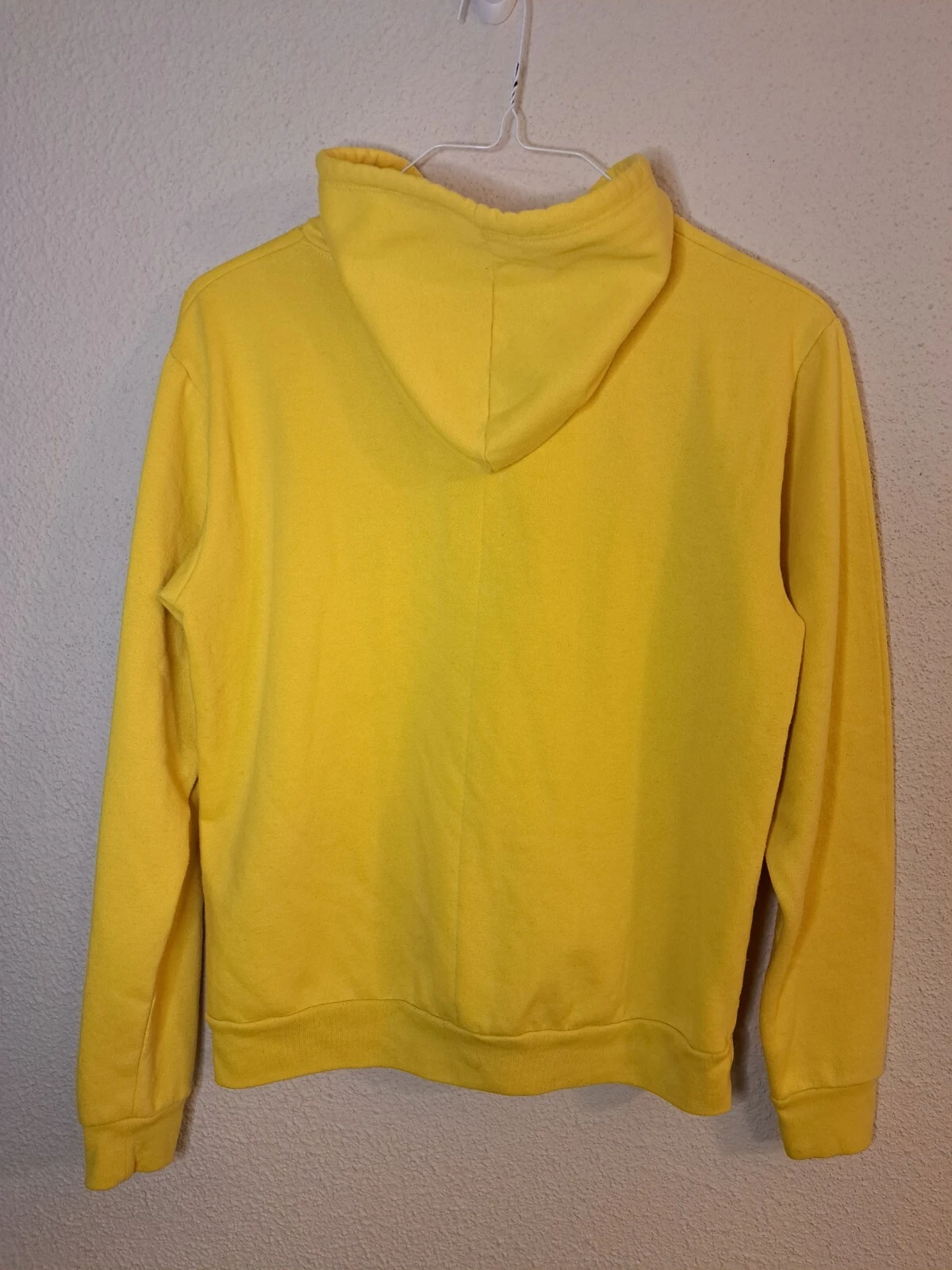 VETEMENTS Felpa con cappuccio gialla Bailey Abbigliamento Legend con orso da basket