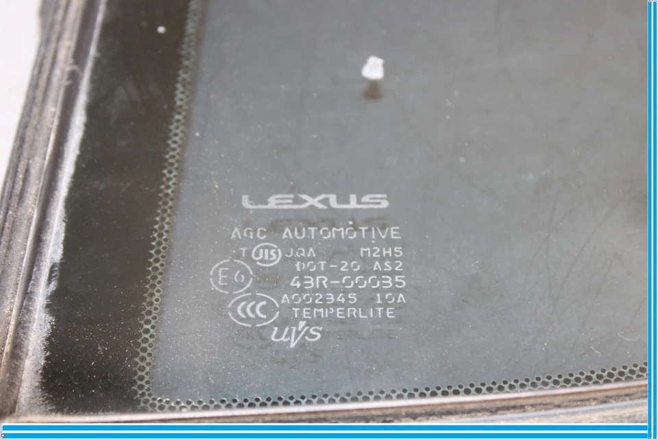 07-17 Lexus LS460 Puerta Trasera Izquierda Conductor Esquina Cuarto Ventana Vidrio Fabricante Original Foto 4 de 4