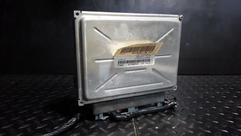 Módulo de control del motor Chevrolet Venture 2002 Foto 2 de 3