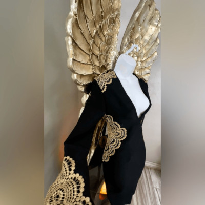 NWT,LuxODI ET AMO, Mid-length, dress,Gold,Lace,size Medium