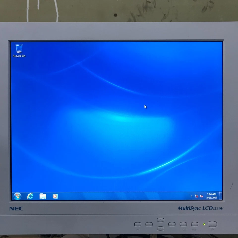 Dell OptiPlex 745 SFF Core 2 2.00GHz 2GB RAM 80GB HDD (Windows 7 Pro 64-Bit) - Image 4 of 4