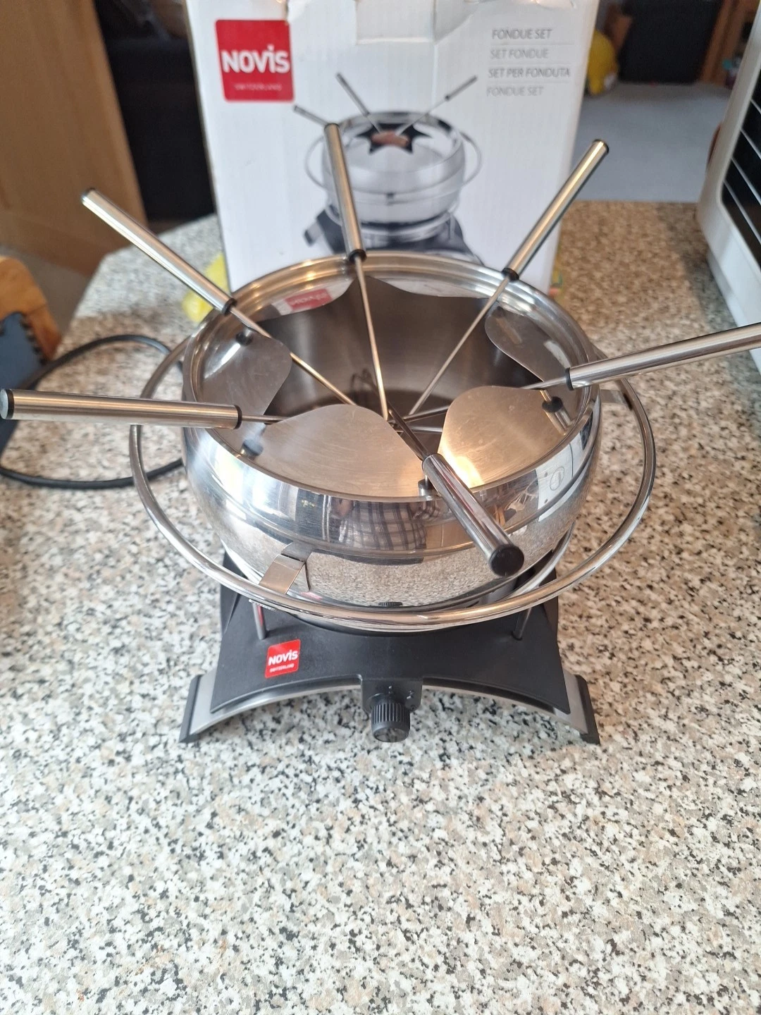 Novis Switzerland 6 Person Fondue Set Stainless Steel Good Used Cond PAT TESTED
Opens in a new windo