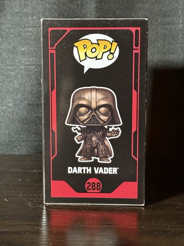 Funko Pop Darth Vader 288 – Amazon Exclusive Star Wars - Picture 2 of 4