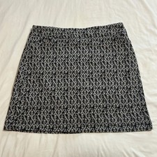 Croft  Barrow Effortless Stretch Skort Black White Damask Paisley Size 10 Reg