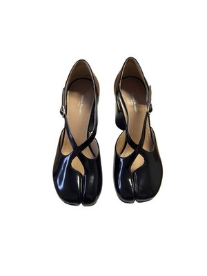 Maison Margiela Womens Tabi Mary Jane Heel US 8 EU 38 Black Patent Leather $1450