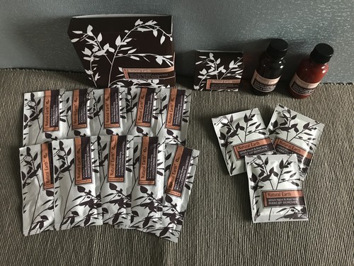 Gift Travel Pack Pure New Zealand Manuka Honey Soap Shampoo Moisturiser 17 Items - Picture 3 of 3