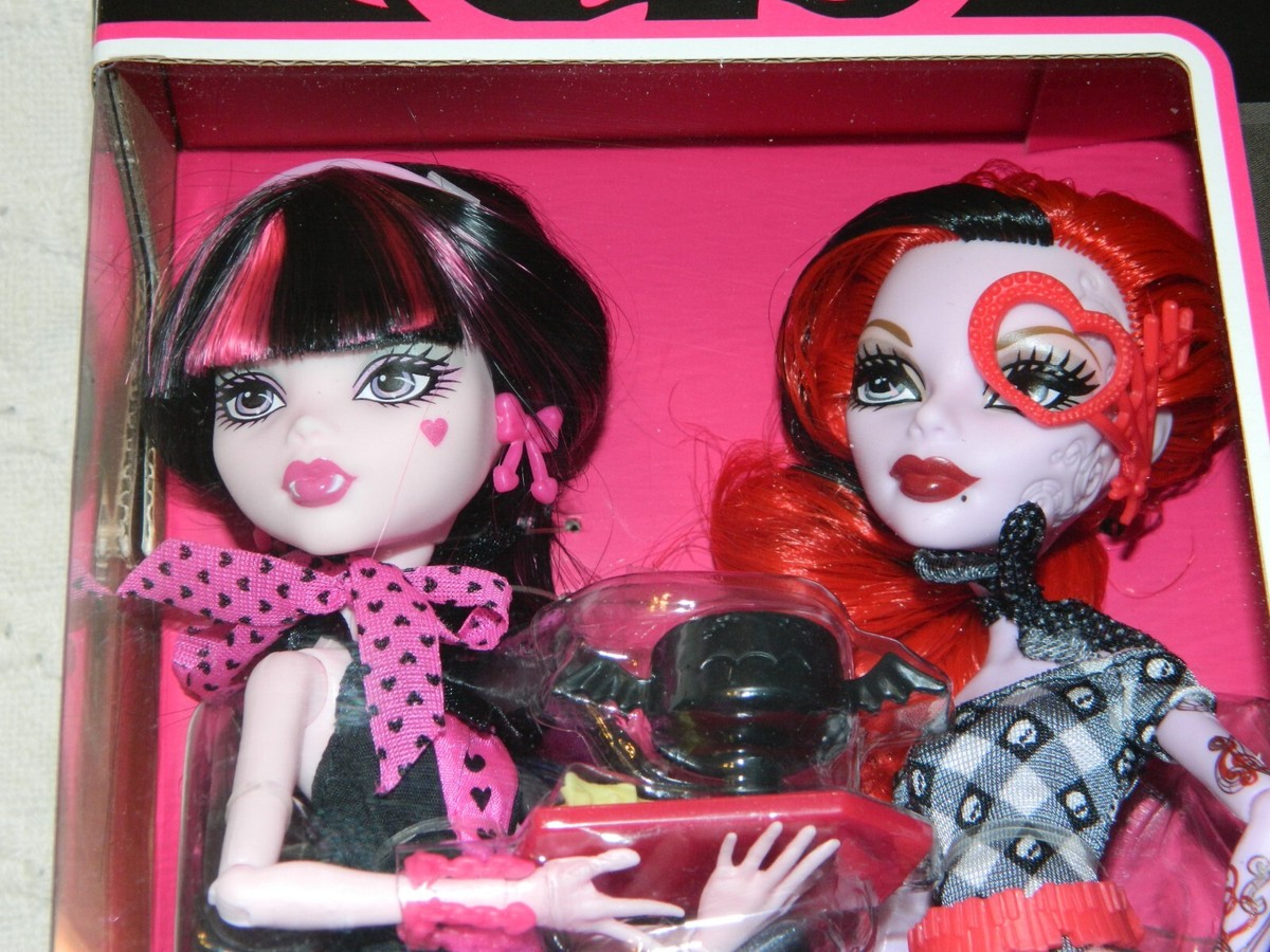 NEW Monster High Die-ner Draculaura & Operetta Dolls Diner Cafe
