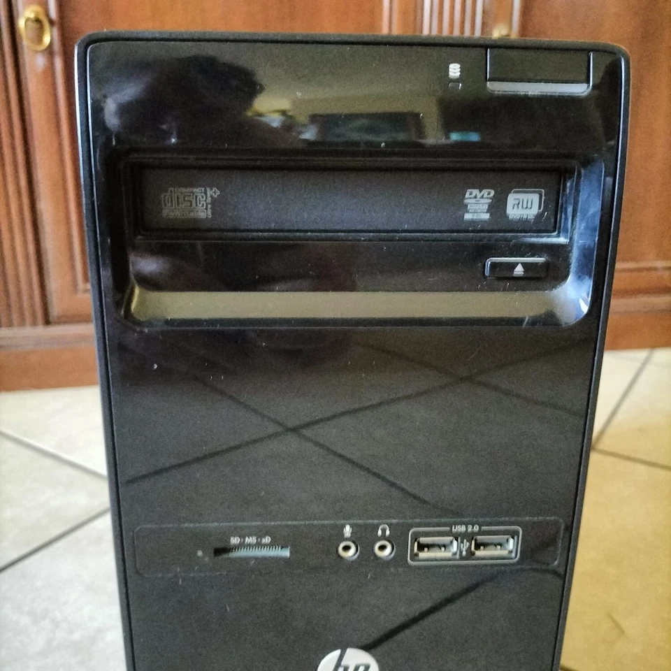 Gaming Pc WIndows XP Radeon 6750D 512MB AMD E2-3200 2,4GHz RAM 3GB HDD500GB HDMI - Immagine 4 di 4