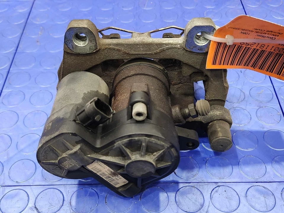 Ford Rear Brake Caliper Assembly Edge Escape Fusion Right Passenger Side OEM - Image 4 of 4