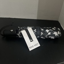 Nine West Umbrella Auto Open/ Close Large Coverage 44  Black Floral NEW