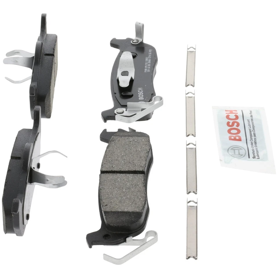 Juego de pastillas de freno traseras de 2 ruedas Bosch BC1041 para Nissan Armada TITAN Jeep QX56 Foto 3 de 4