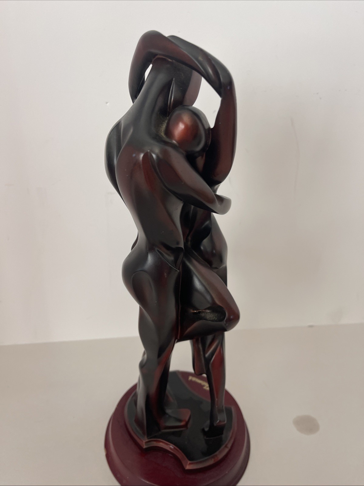 Herco Embracing Couple Dancing Art Sculpture Figurine Resin 12.5” St. Thomas