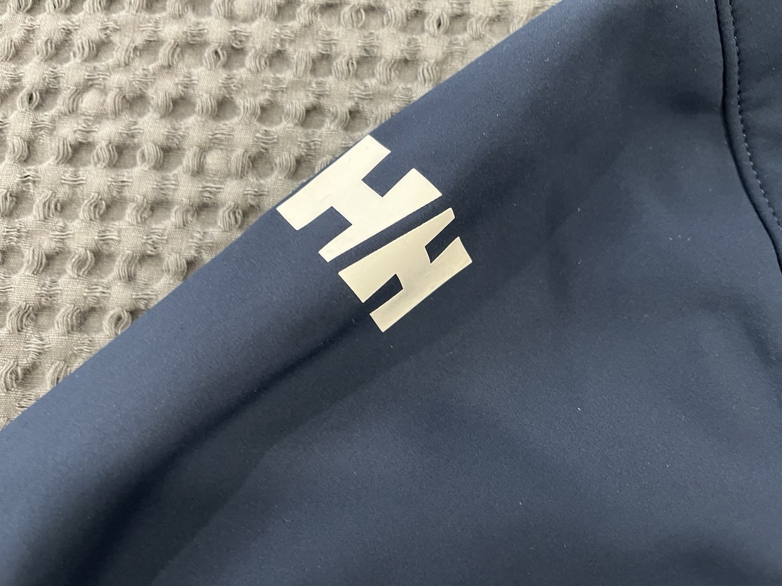 Helly Hansen Paramount Softshell Jacket Snowboard… - image 5