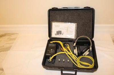 Von Thumpphone II Acoustic Detector Locating System w/ Case, Headphone, Manual