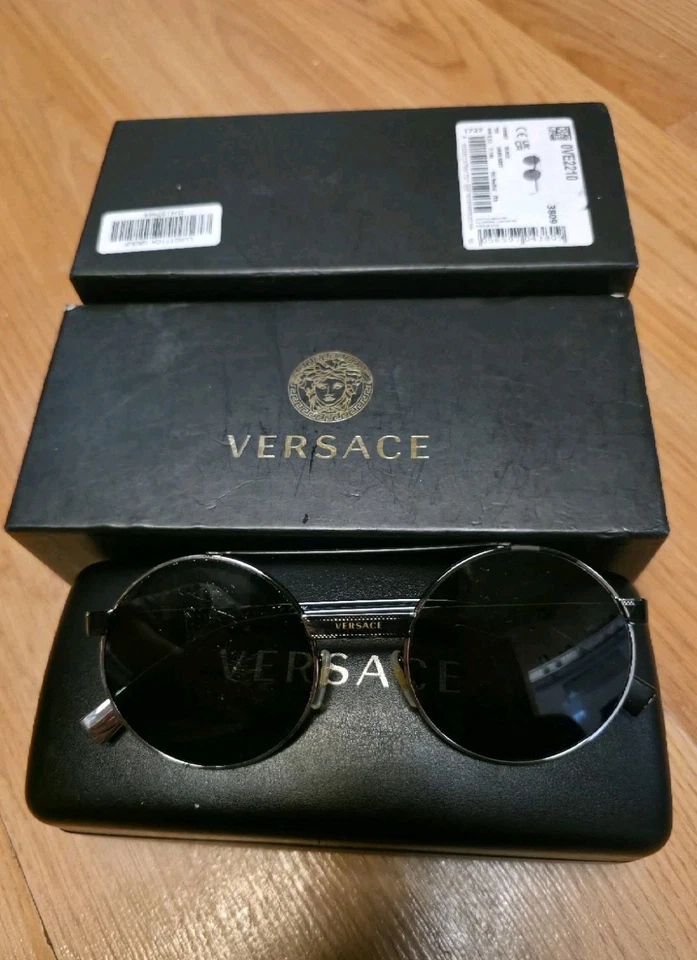 Gafas de sol Versace VE2210 polarizadas lentes redondas negras con estuche rígido y caja usadas Foto 2 de 4
