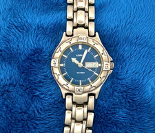 Lorus by Seiko LRO325 Blue Day-Date Dial Women's Diver Style Watch 28mm