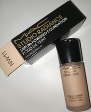 M·A·C Studio Radiance Serum-Powered Foundation NW11 30ml Buildable Radiant 24h