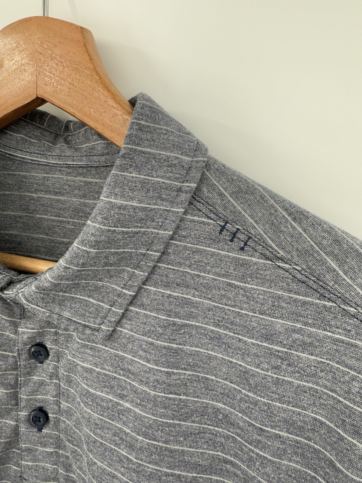 Lululemon Mens Medium Striped Evolution Lightweig… - image 2