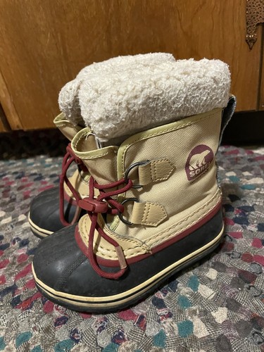 SOREL Youth Size 11 Waterproof Snow 