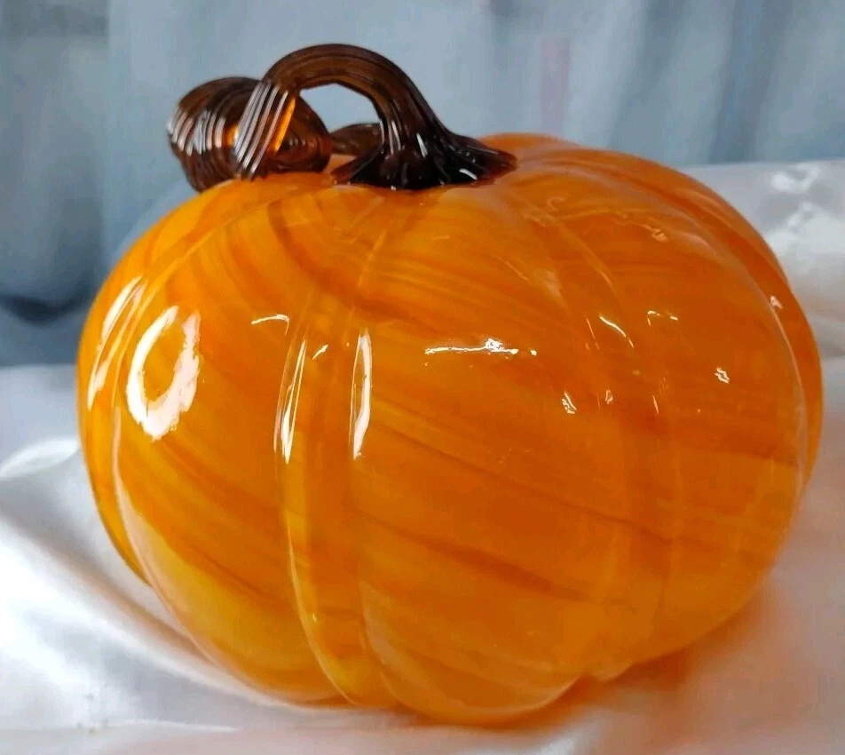 Arte Vidrio Calabaza Soplado a Mano Naranja Remolino Marrón Tallo Decoración 5.5" Alto X 7" Diámetro Foto 4 de 4