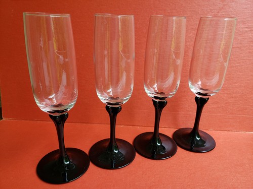 Vintage Mid-Century Luminarc French Black Stem Champagne Glasses, Set of 4 Wine - Picture 4 of 9