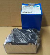 Fits Mercedes Benz ETG Front Brake Pads R230 SL350 SL500 A0044209020