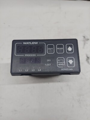 Watlow 989A-11FA-AAGR Temperature/Process Controller)M11