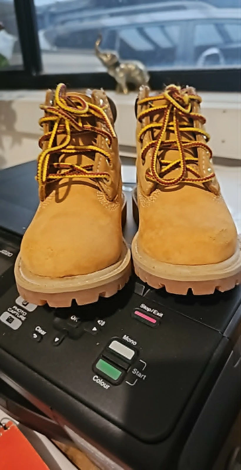 Timberland toddler boots size US 6WIDE UK 5.5 EU 22.5 JP 13.5 CN 135 AU 5.5