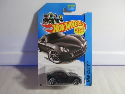 Hot Wheels HW City Alfa Romeo 8C Competizione