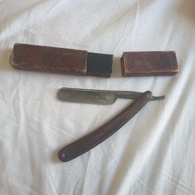 L'ALPIN RASOIR-COUPE CHOUX ANCIEN bois - Photo 1/4