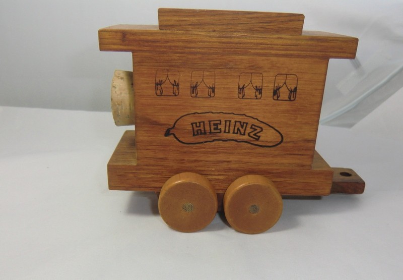 Vintage Bank HJ Heinz Wooden Train Caboose 1988