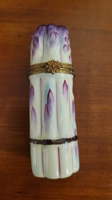 LIMOGES FRANCE BOX~ PARRY-VIEILLE ~ BUNCH OF ASPARAGUS ~ VEGETABLES ~ PEINT MAIN