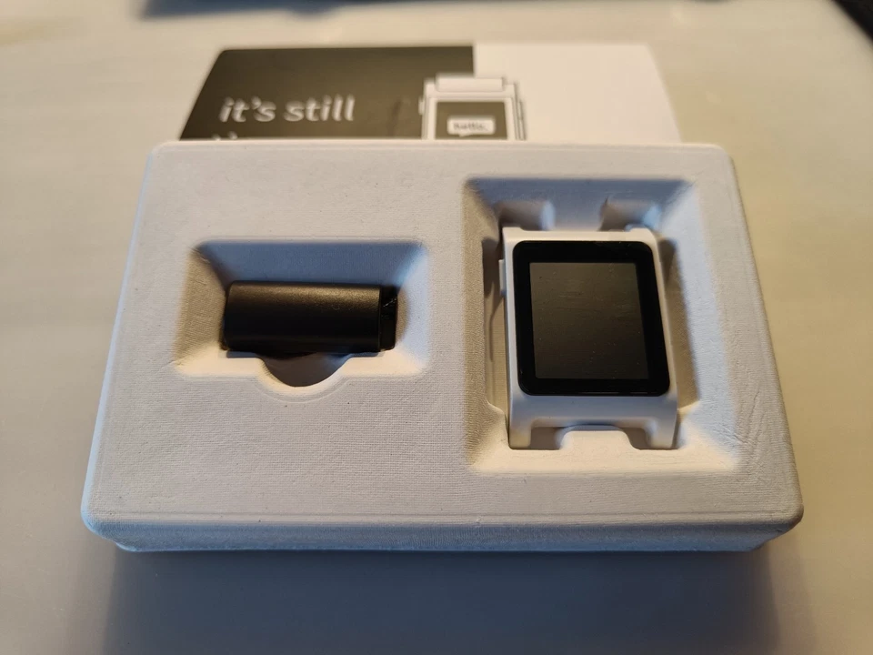 Pebble 2 duo / Core 2 duo Smartwatch weiß - Bild 4 von 4