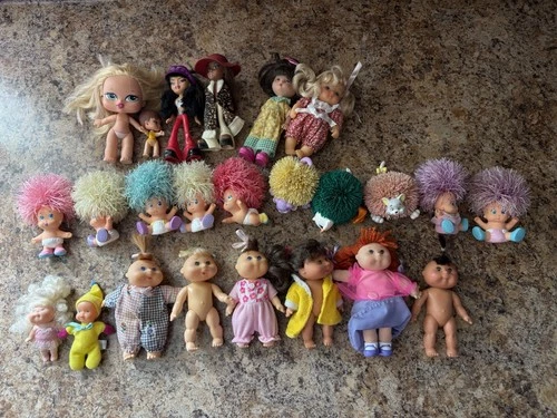 Vintage Dolls Set- Mini Cabbage Patch, Bratz