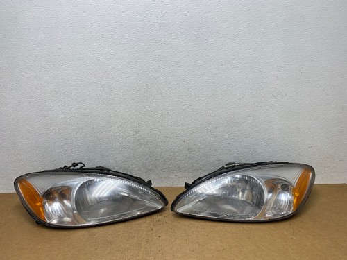 2000 to 2007 Ford Taurus Left+Right Side Halogen Headlights AD4624 DW