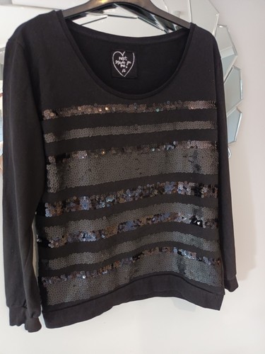 Lafies Stylish Black Jumper with Sequin 