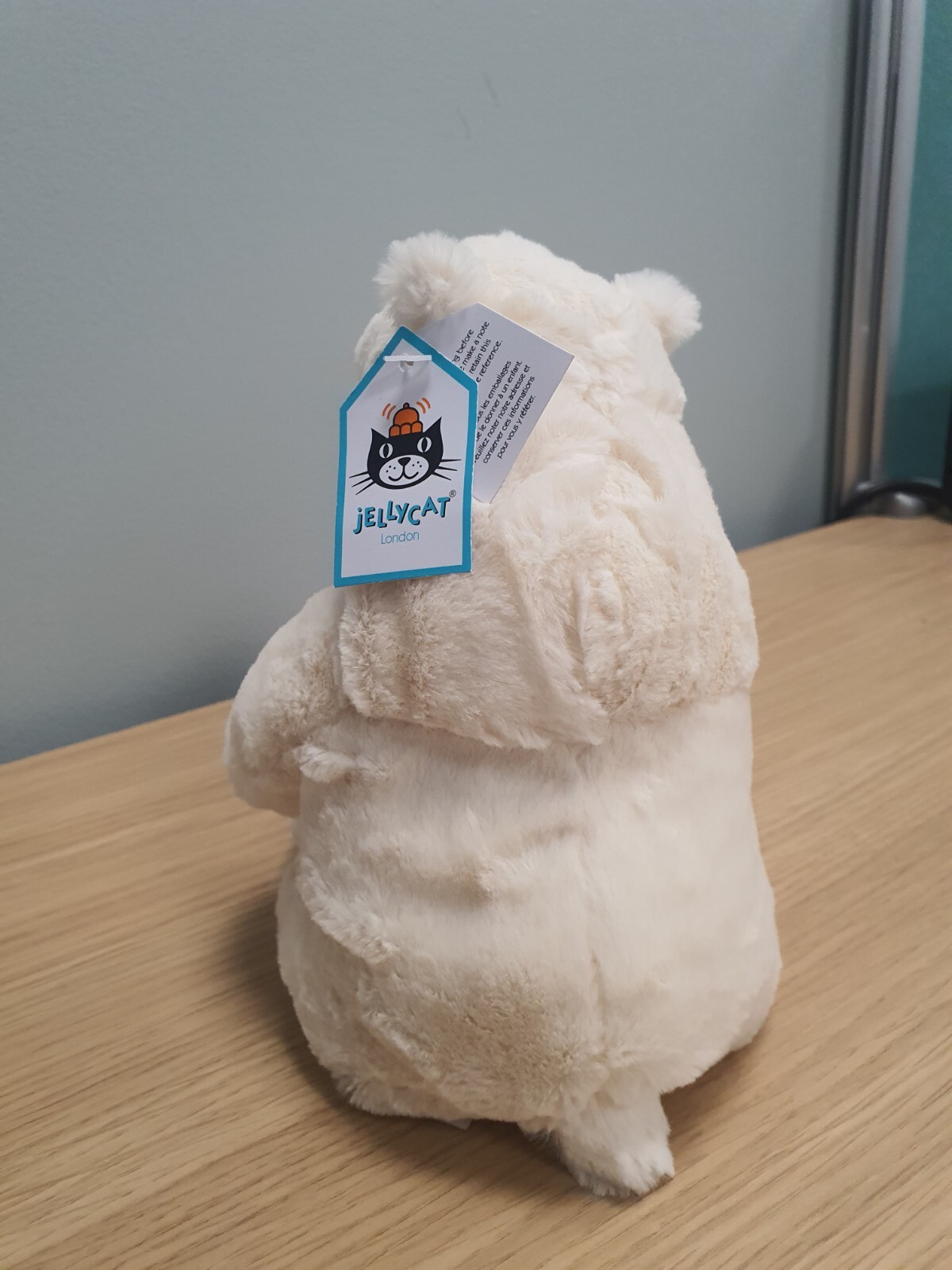 JELLYCAT: Elwin Polor Bear { SMAL }{ EL6PB } - Picture 4 of 5