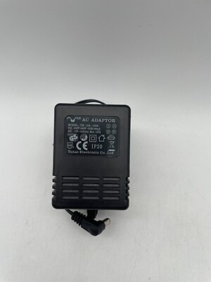 Yuhai AC Adaptor YH- 12A- 1250 Netzteil trafo 15VA 1250mA 12V Neu