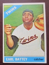 1966 Topps Earl Battey (Minnesota Twins) #240 EX