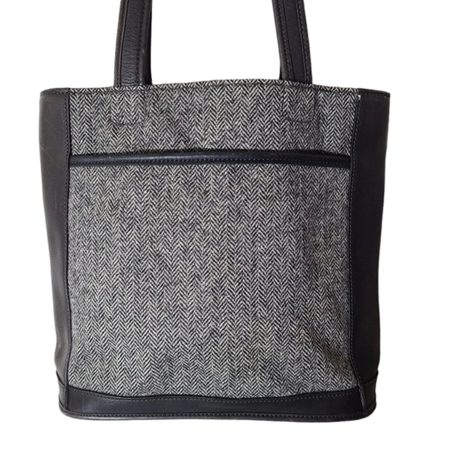 Vintage Coach Black Bleeker tweed herringbone print bucket bag handbag purse - Image 4 of 4