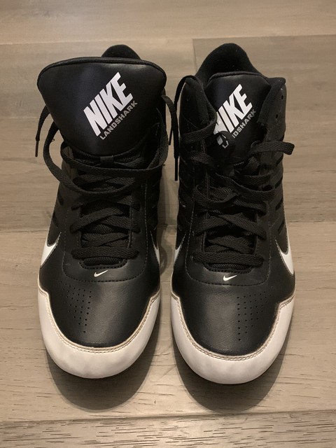 nike land shark shoes