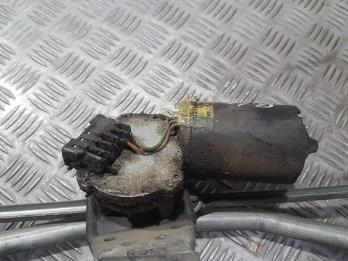 vorne Scheibenwischermotor Teilenummer  Audi 80 DE256780-73