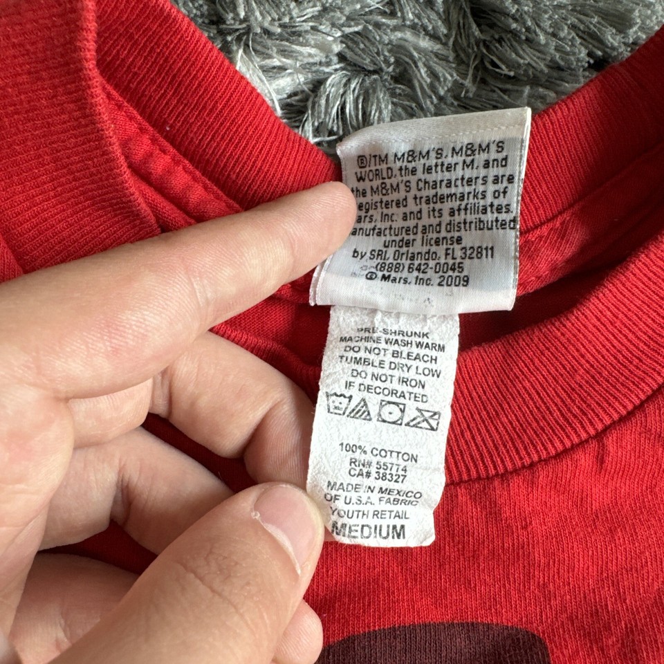 Youth Size Medium M M&M Chocolates AOP Vintage Y2K Short Sleeve Red T